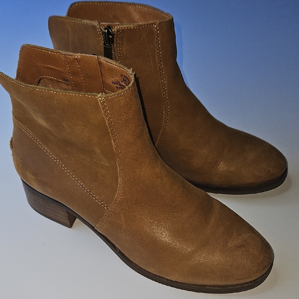 Lucky Brand Pedera Tan Ankle Booties Size 8